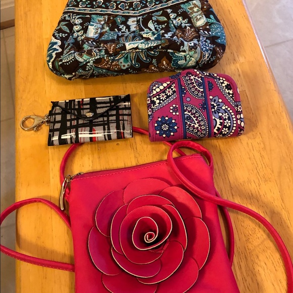 Flower Purse - Picture 4 of 8